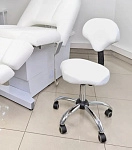 Косметологический стул со спинкой Стрим-С (фото)